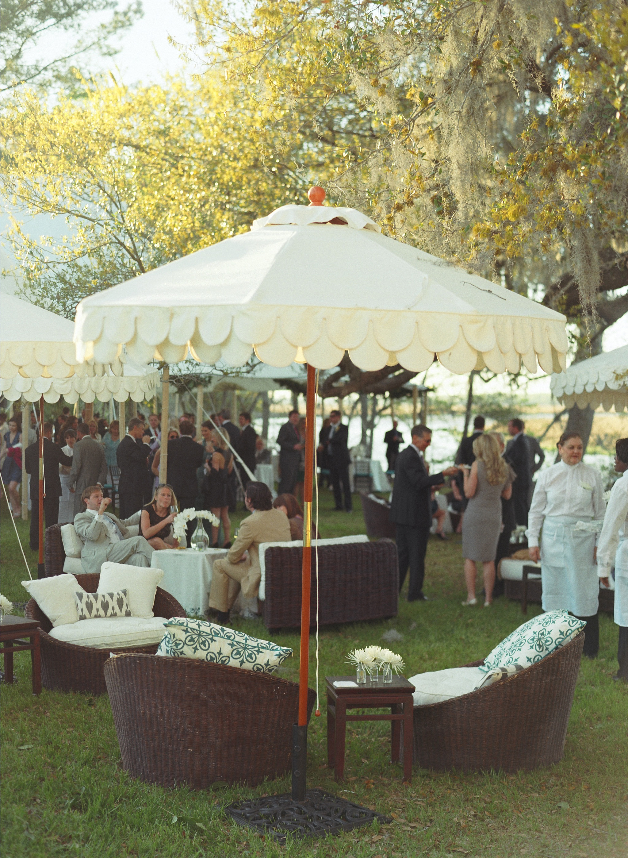 Outdoor sale wedding umbrellas